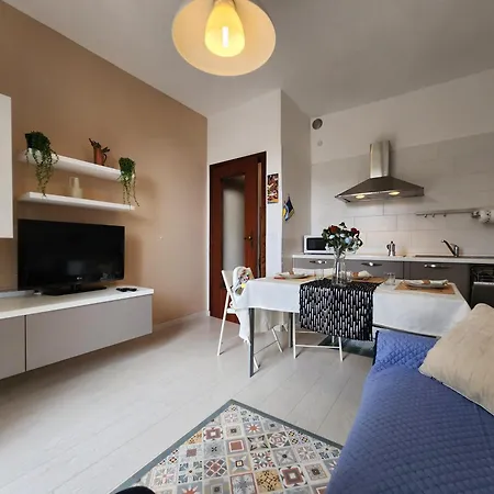 Fuori Dal Caos - Vista Aperta - Free Parking -wifi Apartment *